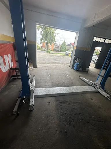 Warsztat i wulkanizacja KW Performace Glogow